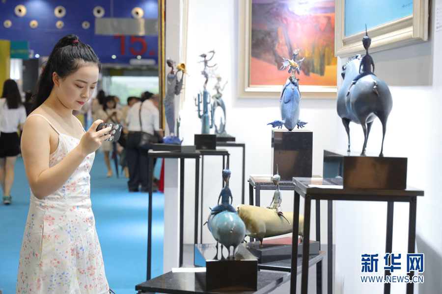 第24届春季广州艺博会闭幕 立足大湾区发扬艺术教育价值