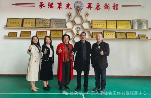 李建辉博士到球山中学开展讲座