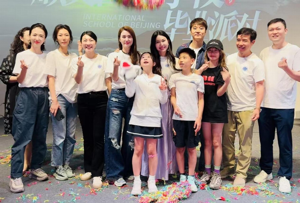 6月毕业礼！黄磊、董思阳、洪欣等子女同窗共庆 见证星二代成长